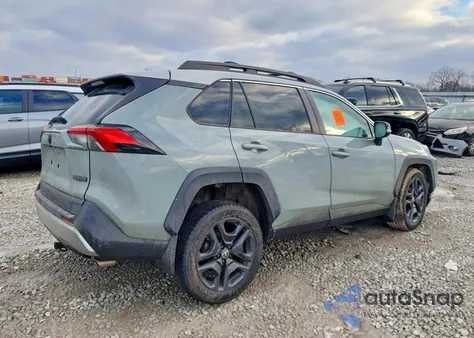 2022 Toyota Rav4 Adventure z USA, uszkodzony, nr VIN 2T3J1RFVXNW322009